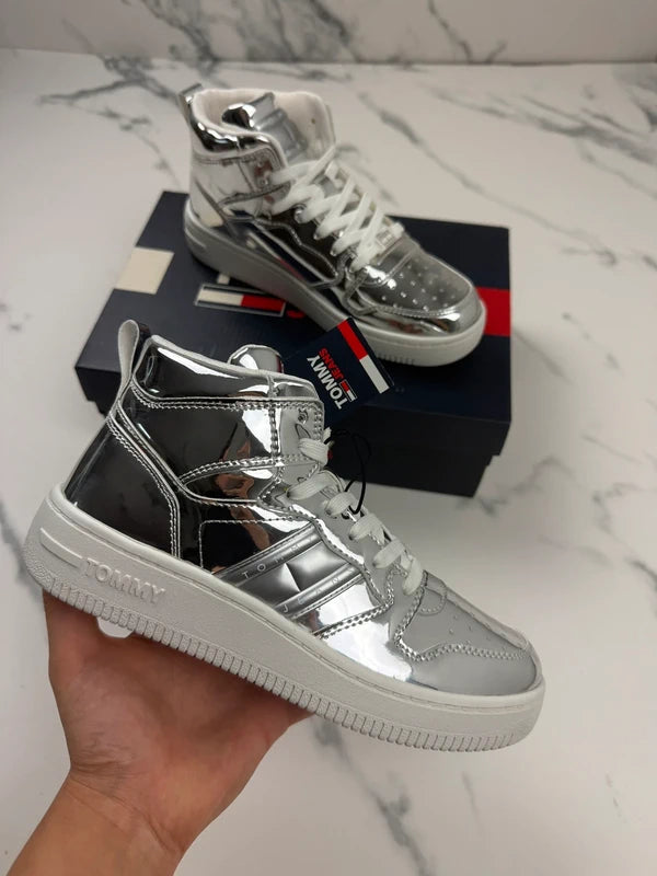 Tommy Jeans TJW Retro Basket Metallic MC Damen High Top Sneaker Silber Gr. 36