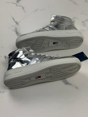 Tommy Jeans TJW Retro Basket Metallic MC Damen High Top Sneaker Silber Gr. 36