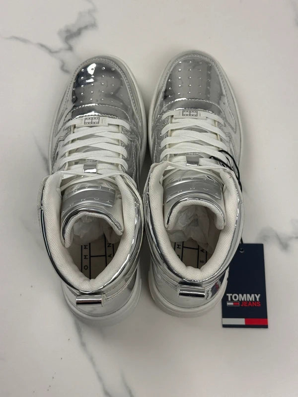 Tommy Jeans TJW Retro Basket Metallic MC Damen High Top Sneaker Silber Gr. 36