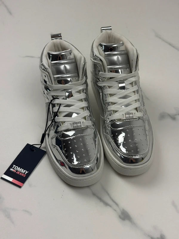 Tommy Jeans TJW Retro Basket Metallic MC Damen High Top Sneaker Silber Gr. 36