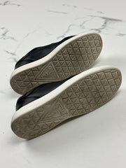 Guess Herren Low Top Sneaker Schwarz Weiß Gr. 44