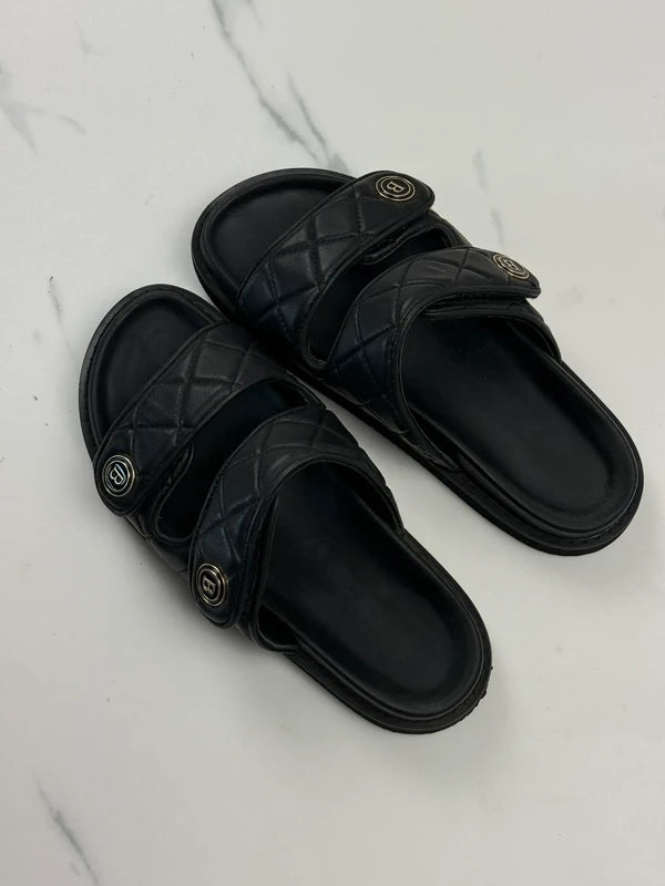 Badura Damen Pantoletten Schwarz Gesteppt Gr. 37