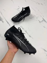 Puma Ultra Herren Fußballschuhe Schwarz Gr. 46,5