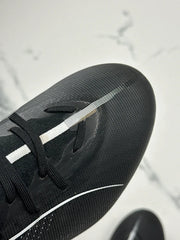 Puma Ultra Herren Fußballschuhe Schwarz Gr. 46,5