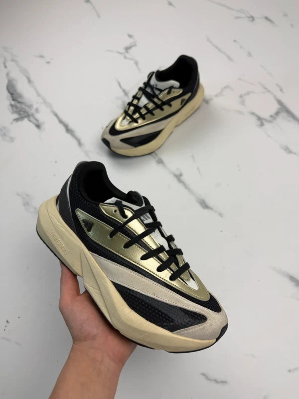 Adidas Lightstrike Damen Sneaker Schwarz Gold Beige Gr. 41 1/3