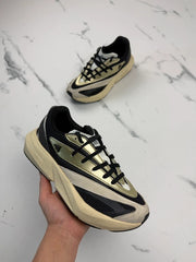 Adidas Lightstrike Damen Sneaker Schwarz Gold Beige Gr. 41 1/3
