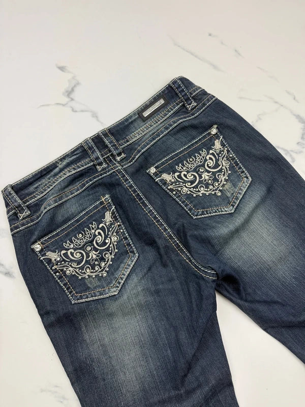 Blue Monkey Luxury Damen Jeans Dunkelblau W31 mit Stickerei & Nieten