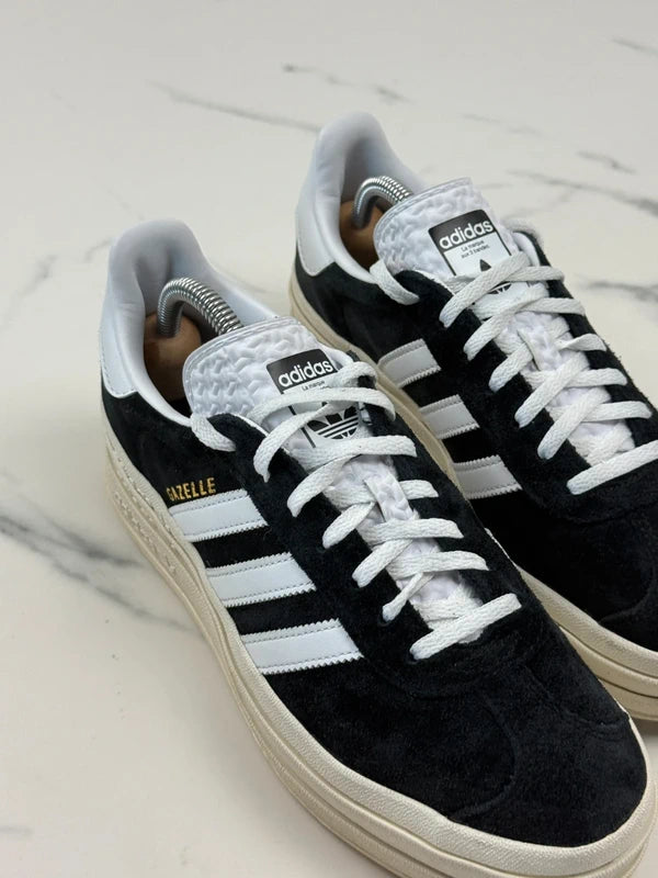 Adidas Gazelle Bold Damen Plateau Sneaker Schwarz Weiß Gr. 40 2/3
