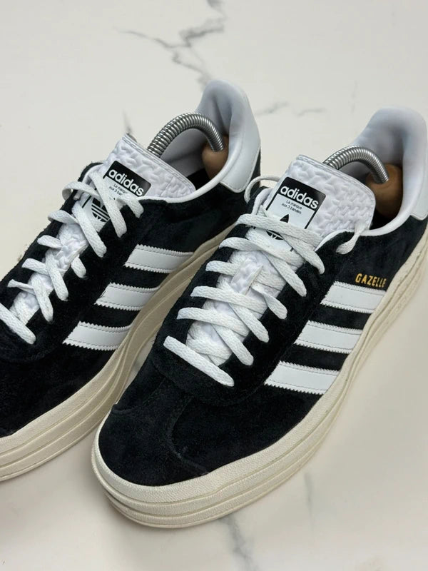 Adidas Gazelle Bold Damen Plateau Sneaker Schwarz Weiß Gr. 40 2/3