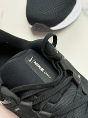 Nike Quest 6 Herren Laufschuhe Schwarz Weiß Gr. 45