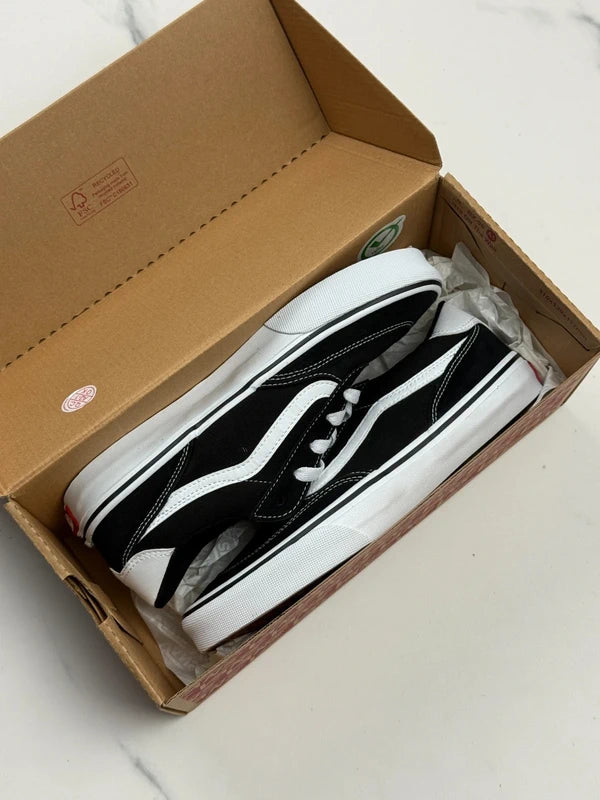 Vans Seldan Damen Sneaker Schwarz Weiß Gr. 38