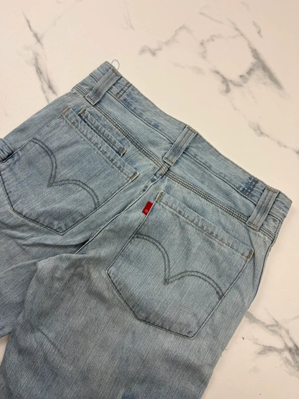 Levi’s 518 Damen Jeans Hellblau Gr. M W29 L29 Straight Fit 100% Baumwolle