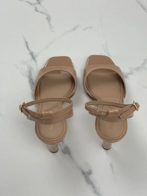 ALDO Sake Damen Sandalen mit Absatz Nude Braun Gr. 38,5 Neu