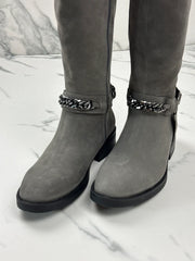 Inuovo Damen Stiefel Grau mit Kettendetail Gr. 39