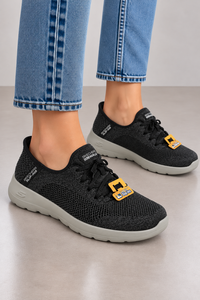 Skechers Slip-ins GO WALK Joy Abby Damen Sneaker Schwarz Gr. 38,5 Neu mit Etikett