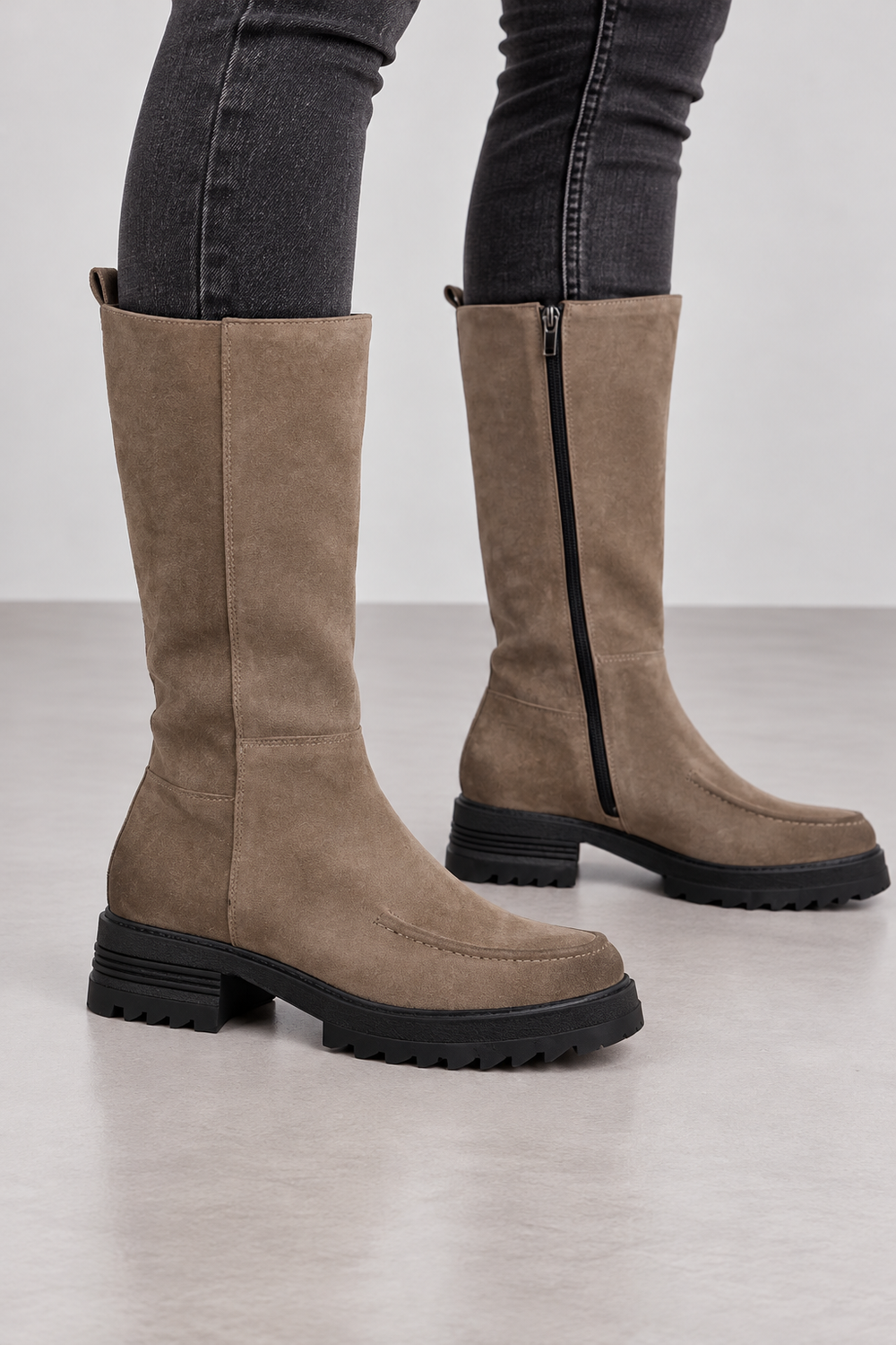 Lazamani 85.404 Damen Wildleder Stiefel Fango Gr. 37