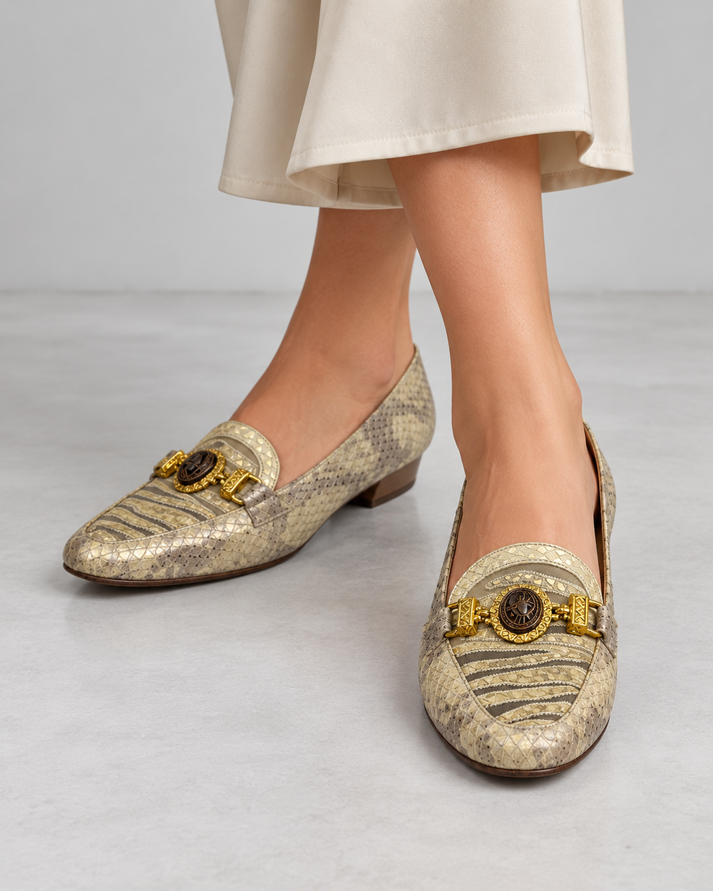 Mima Venezia Damen Vintage Leder Loafer Pumps Beige Gold Gr. 40