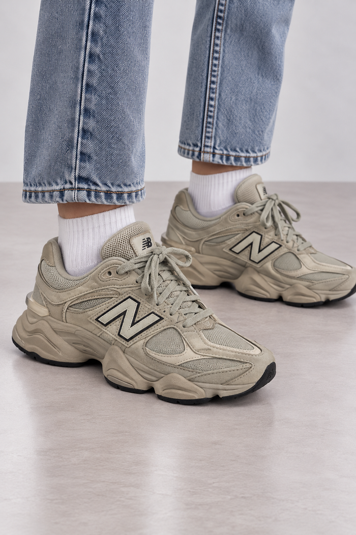 New Balance 9060 U906078T Damen Sneaker Beige Grau Gr. 40,5