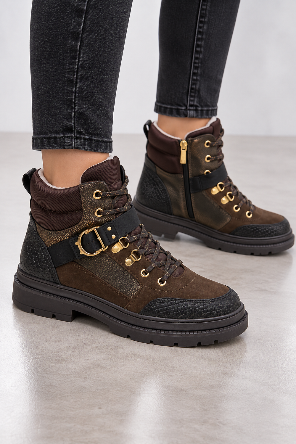 Tamaris Damen Schnürboots Braun mit Gold-Details Gr. 39