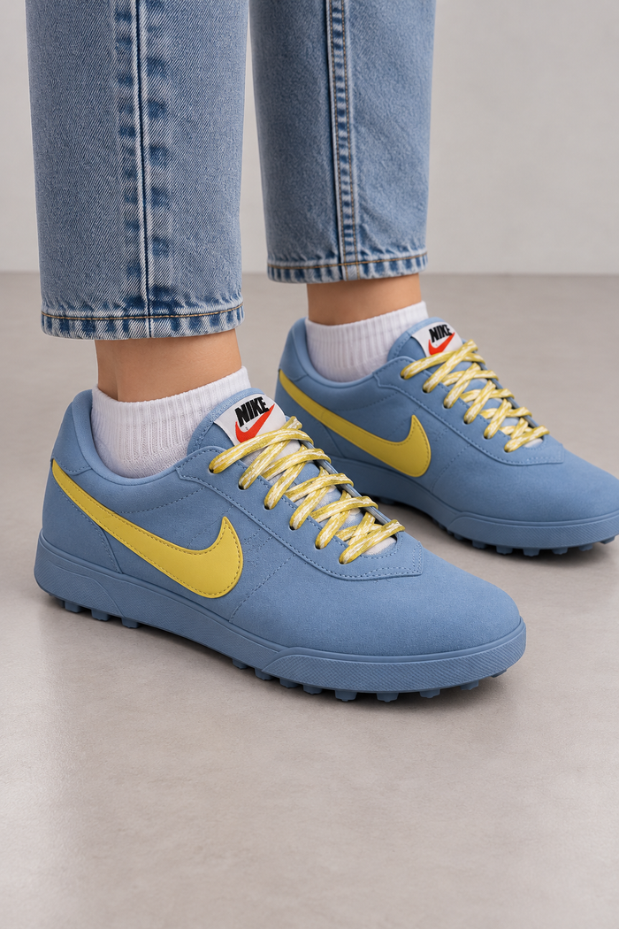 Nike Astrograbber QS Damen Sneaker Hellblau Gelb Gr. 39