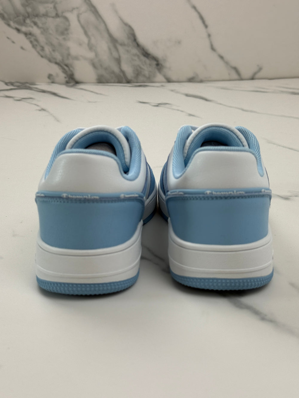 Champion RD18 2.0 Low Damen Sneaker Hellblau Weiß Gr. 37,5 Neu
