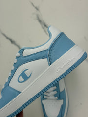 Champion RD18 2.0 Low Damen Sneaker Hellblau Weiß Gr. 37,5 Neu