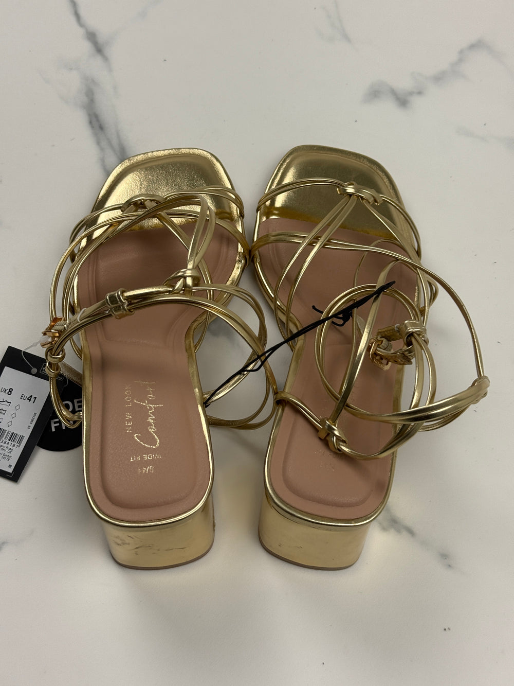 New Look Wide Fit Damen Sandalen Gold Blockabsatz Gr. 41 Neu mit Etikett