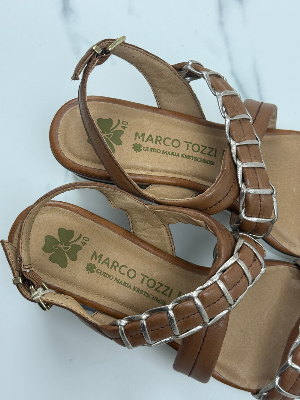 Marco Tozzi by Guido Maria Kretschmer Damen Keilsandalen Cognac Gr. 40 Neu mit Etikett