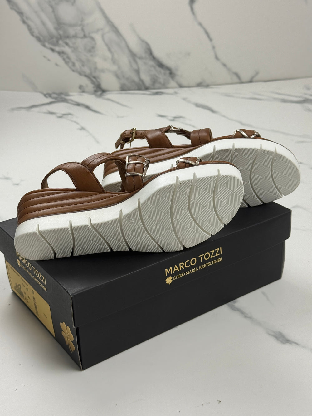 Marco Tozzi by Guido Maria Kretschmer Damen Keilsandalen Cognac Gr. 40 Neu mit Etikett