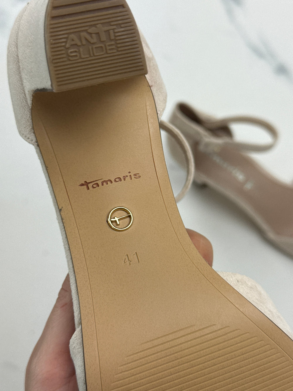 Tamaris Damen Pumps Beige Veloursoptik Riemchen Blockabsatz Gr. 41