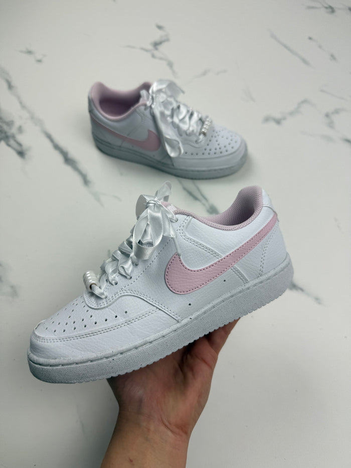 Nike Court Vision Low Damen Sneaker Weiß Rosa Gr. 36,5