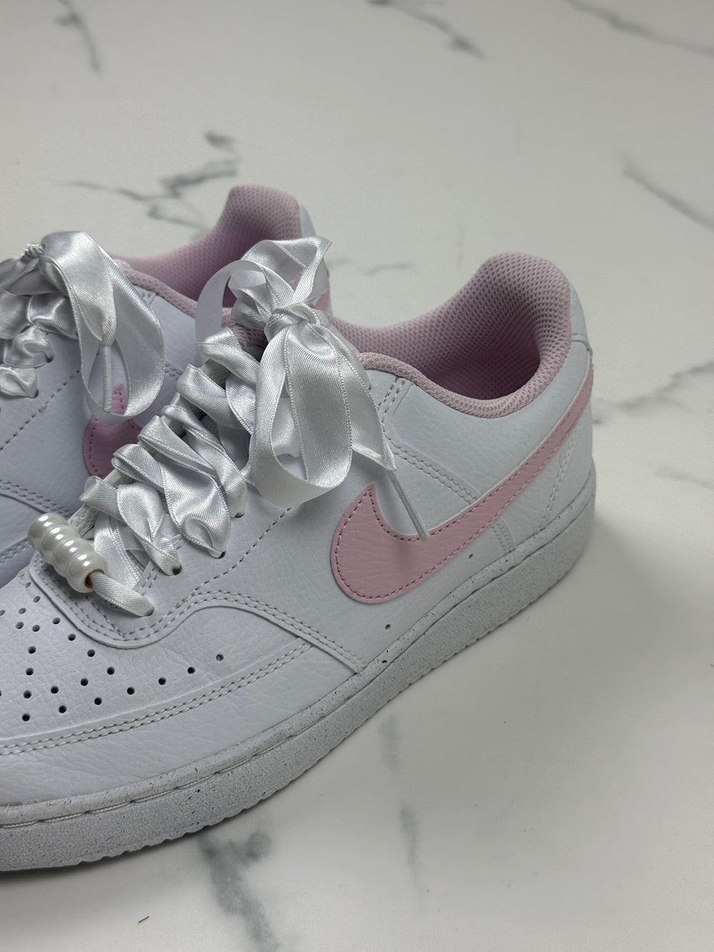 Nike Court Vision Low Damen Sneaker Weiß Rosa Gr. 36,5
