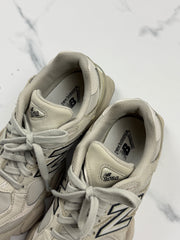 New Balance 9060 U906078T Damen Sneaker Beige Grau Gr. 40,5