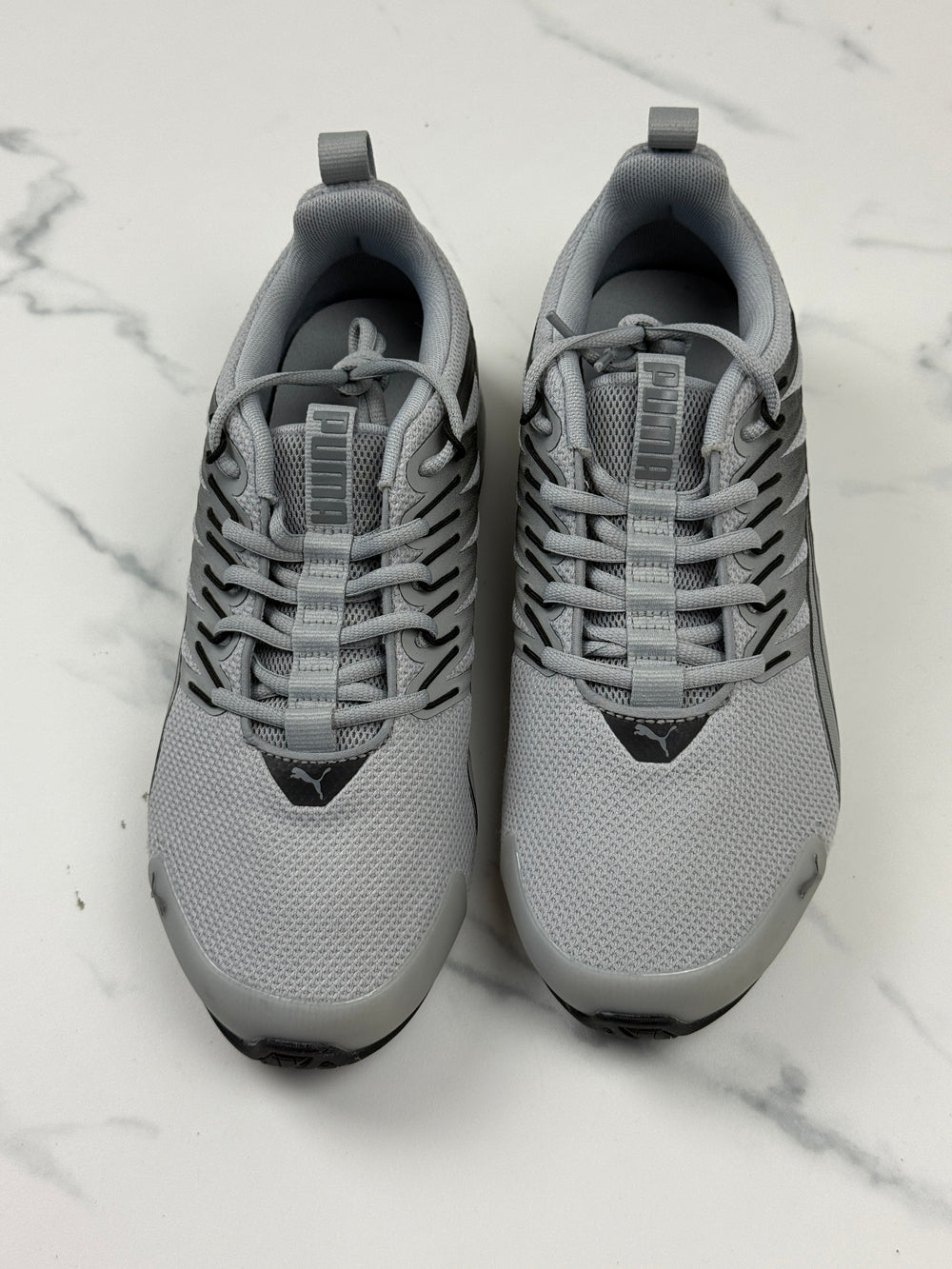 Puma Voltaic Evo Herren Laufschuhe Grau Schwarz Gr. 41