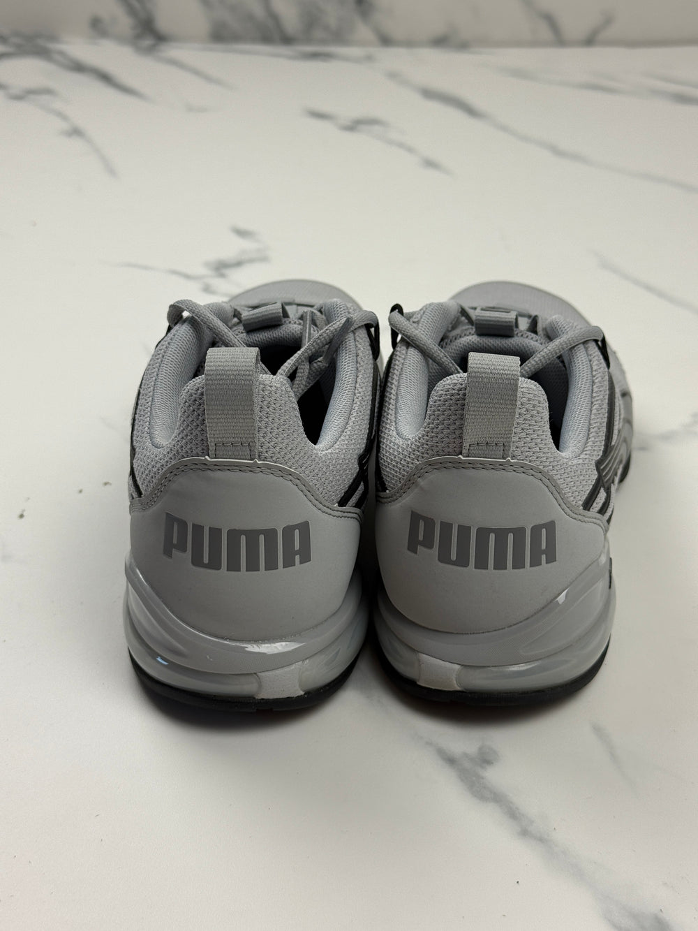 Puma Voltaic Evo Herren Laufschuhe Grau Schwarz Gr. 41