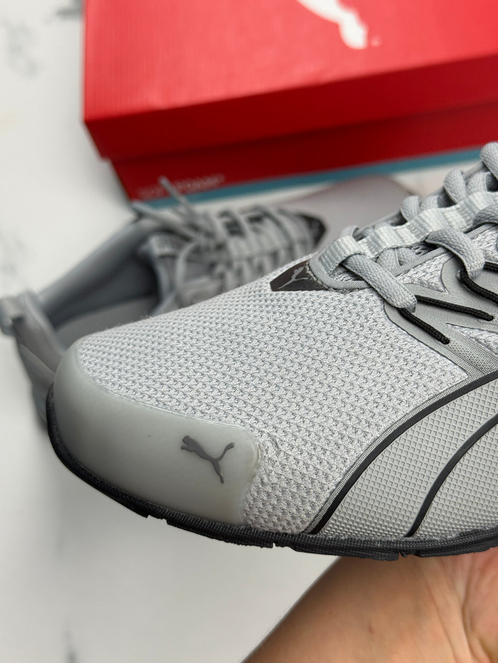Puma Voltaic Evo Herren Laufschuhe Grau Schwarz Gr. 41