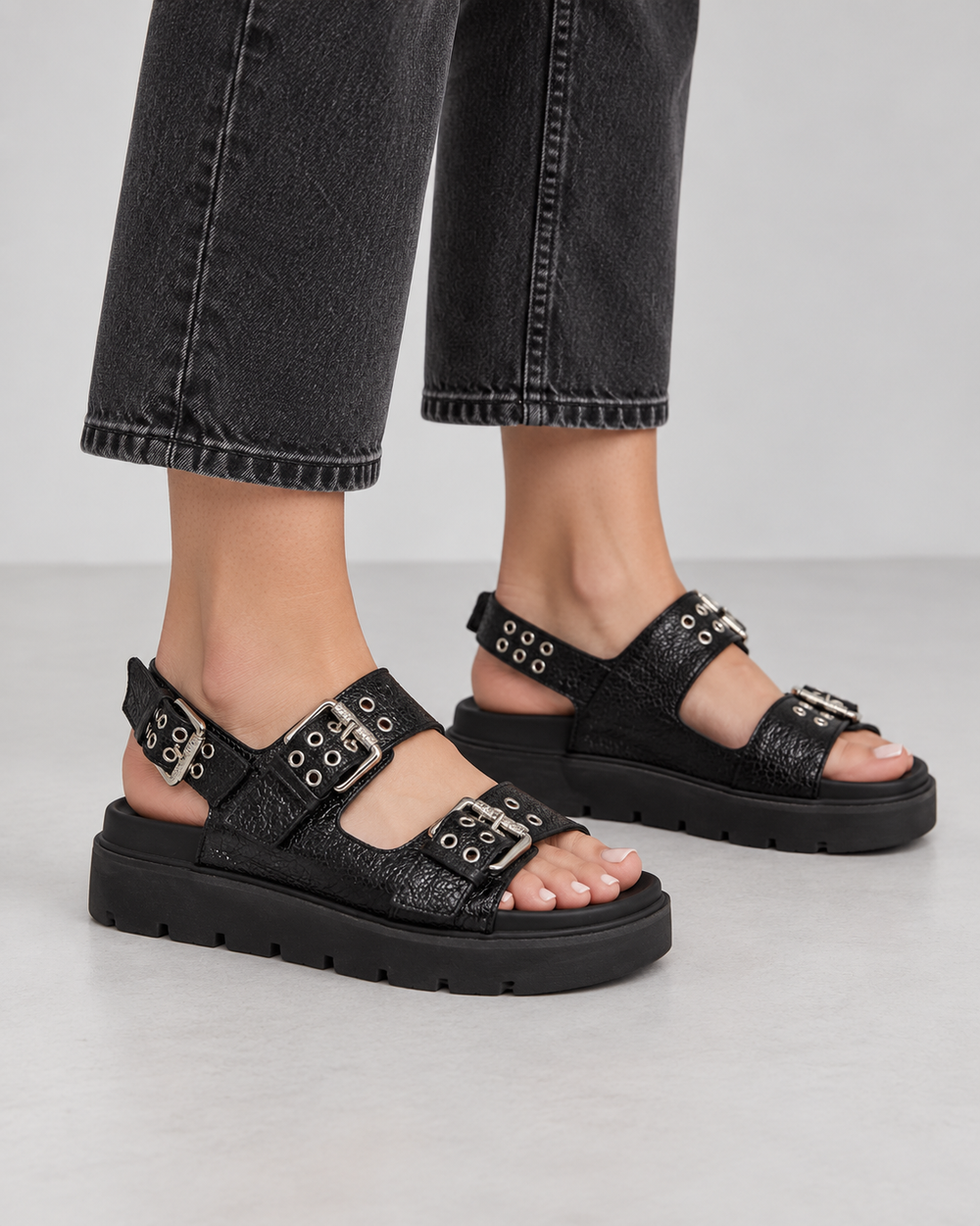 DeeZee Damen Plateau Sandalen Schwarz mit Schnallen Gr. 38